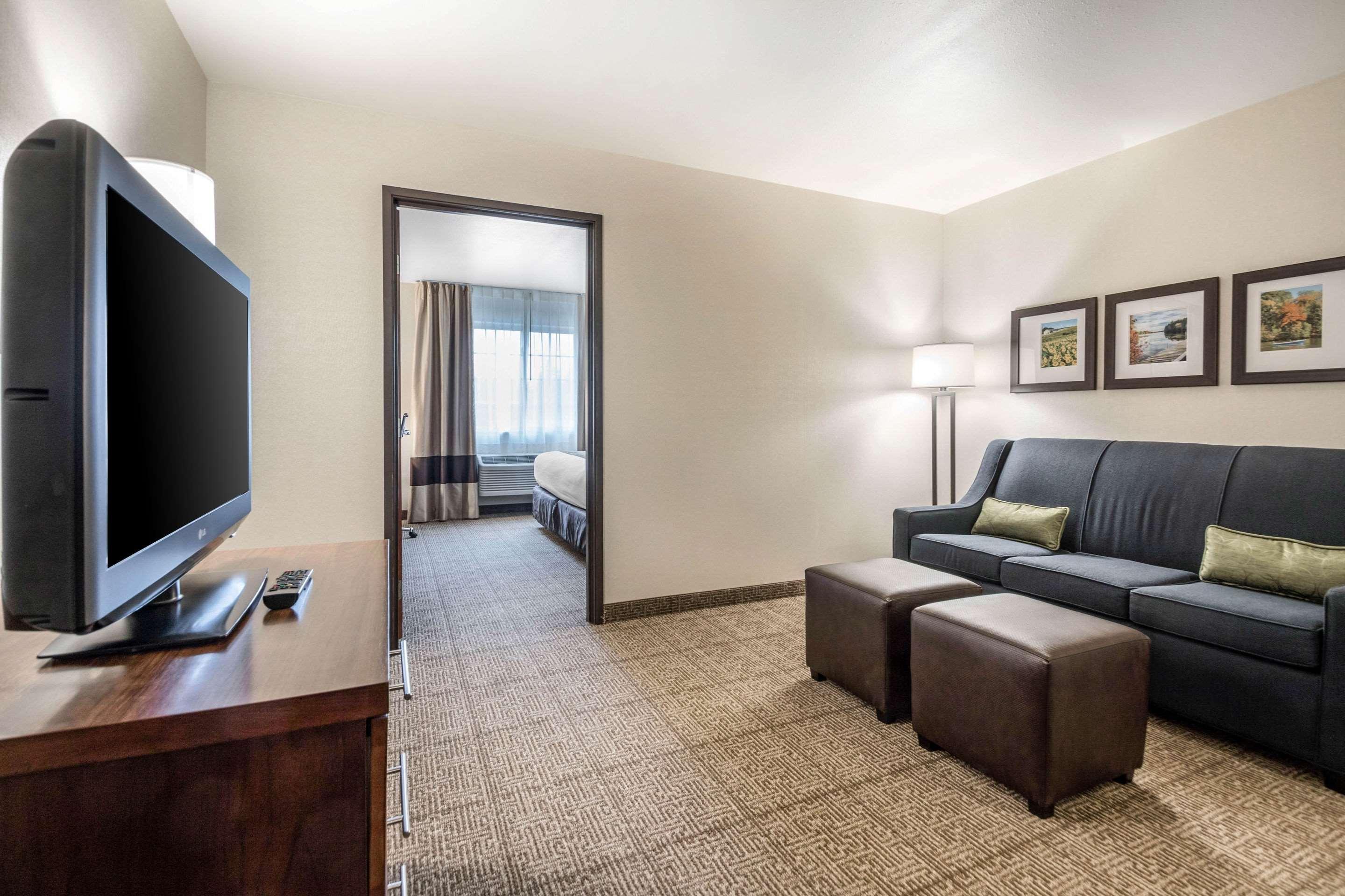 Comfort Suites At Par 4 Resort Waupaca Eksteriør billede