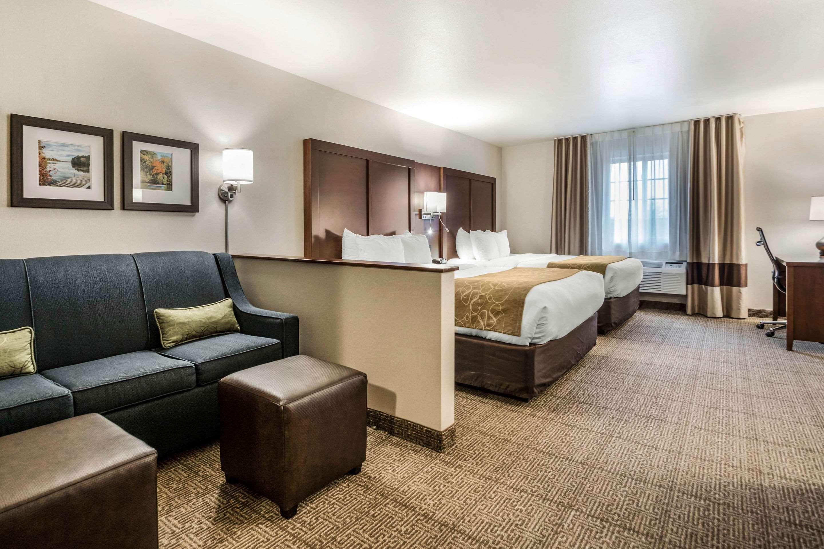 Comfort Suites At Par 4 Resort Waupaca Eksteriør billede